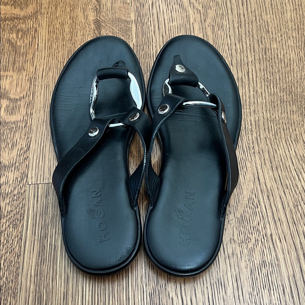 Hogan Black And Silver Leather Flip-Flop Sandals